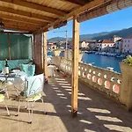 Apartment Snjezana