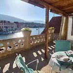 Apartment Snjezana