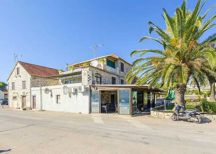 Apartment Snjezana